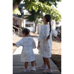 Indy & Pippa Fall Smile T-shirt Dress Smiley Face Graphic Kids 10T Cream NWOT